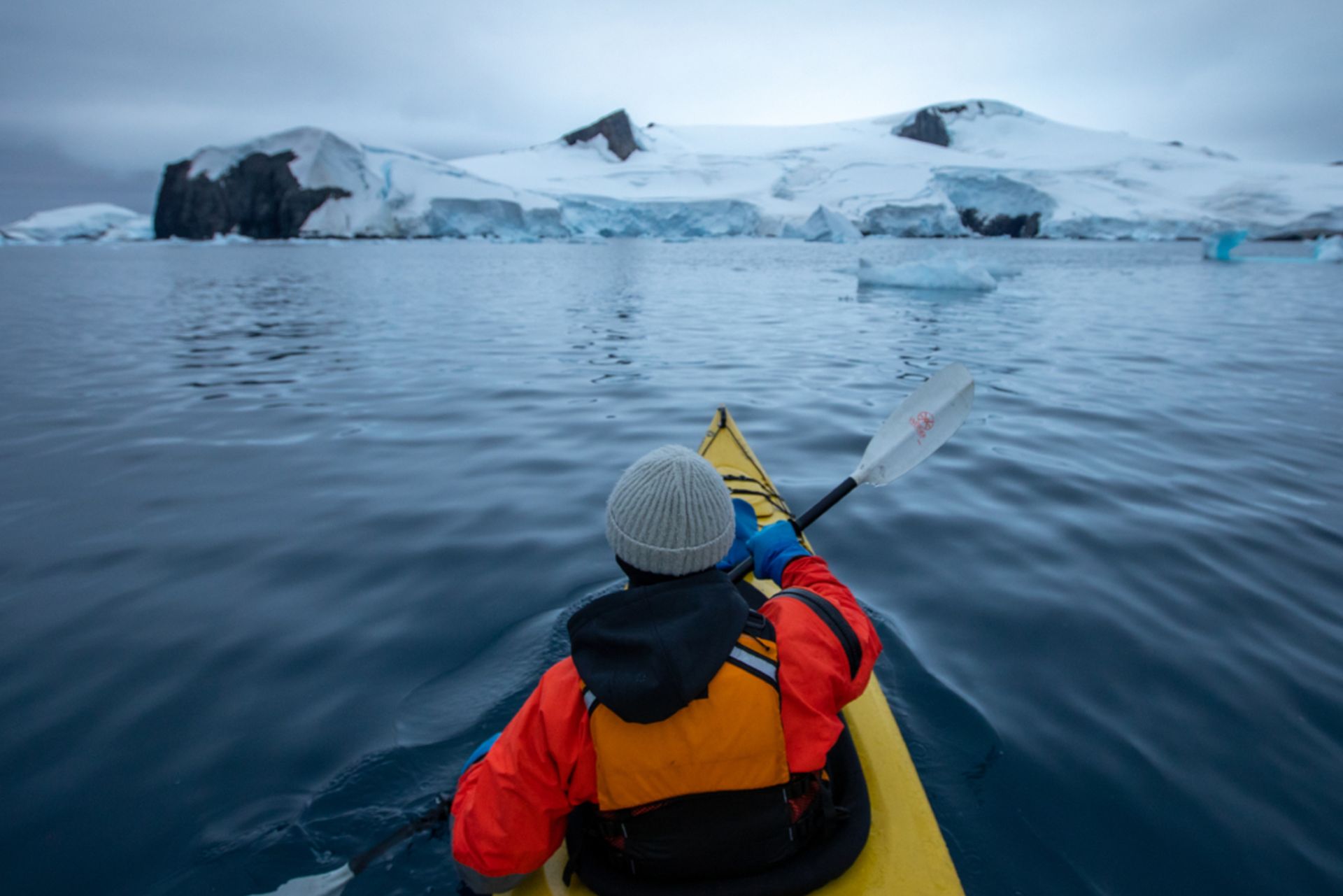 A'aifou Kayaking in Antarctica