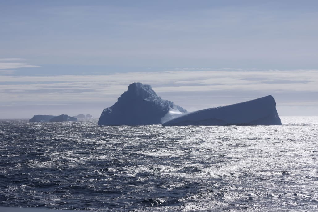 Icebergs off the coast of South Georgia Island. © AHT